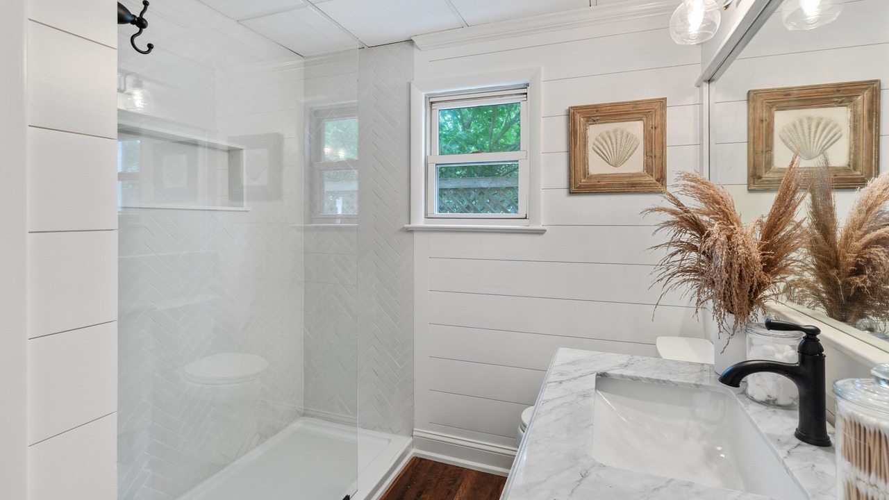 Photo of Bathroom in Village Green