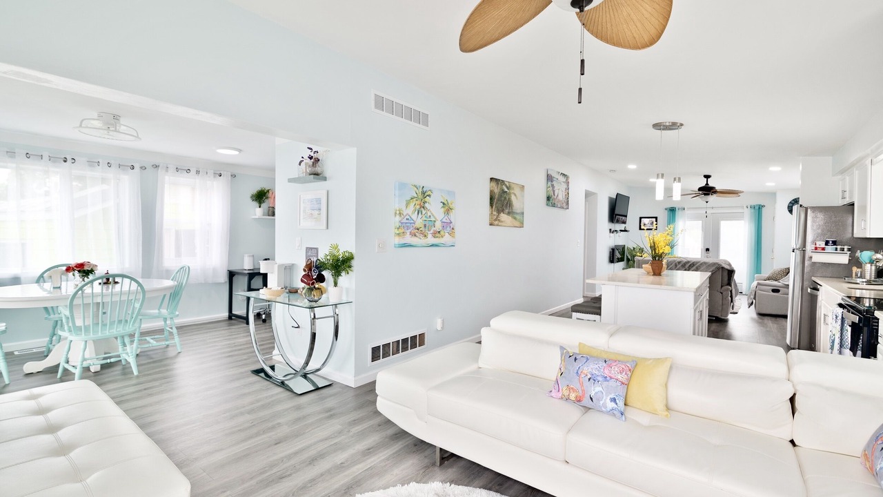 Photo of Livingroom in Hancocks Bridge