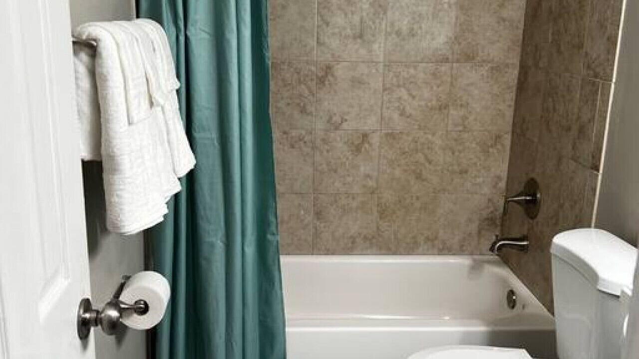 Photo of Bathroom in Newark