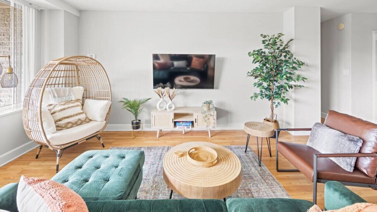 Photo of Livingroom in Crystal City