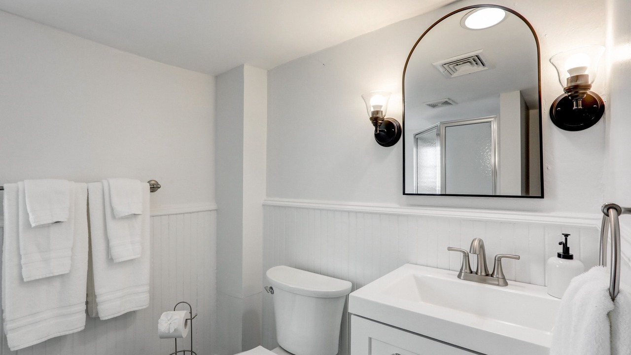 Photo of Bathroom in Kinzers
