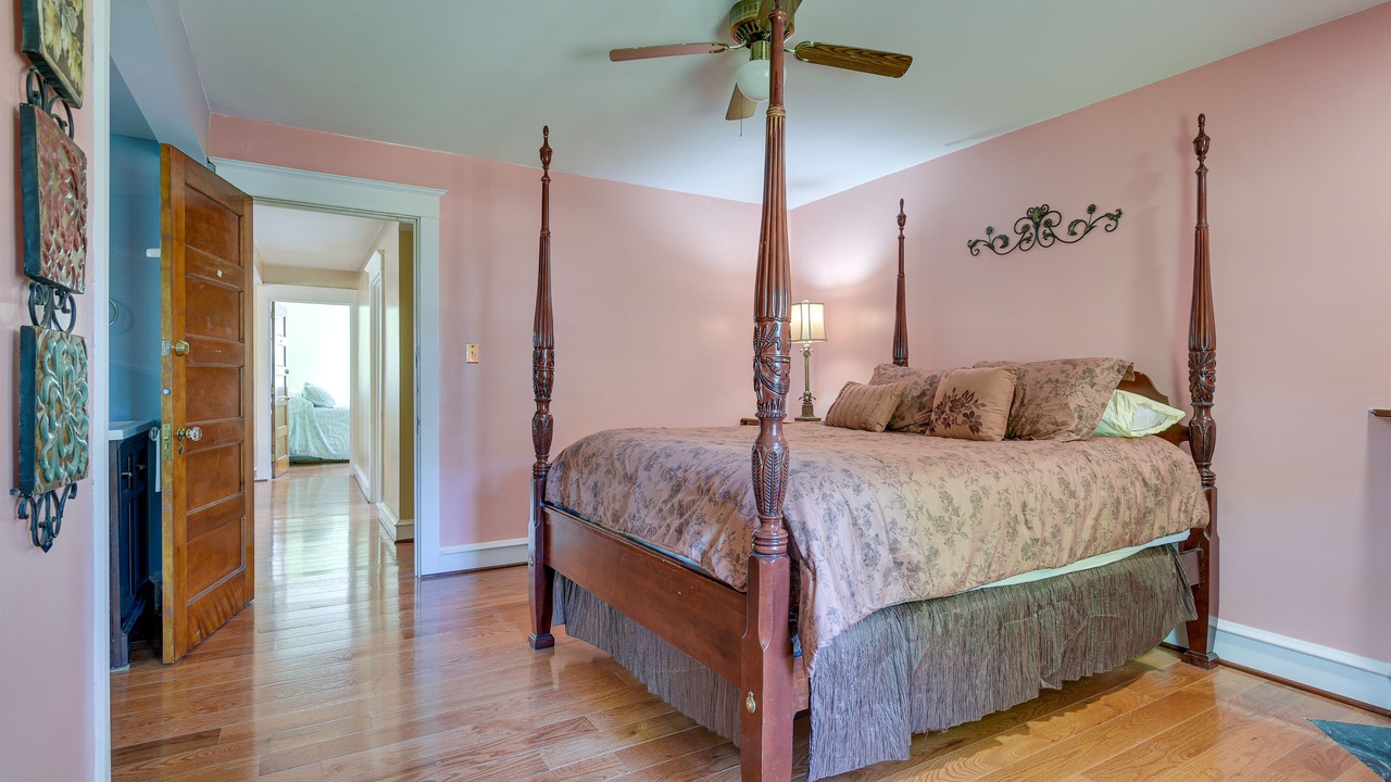 Photo of Bedroom in Ronks