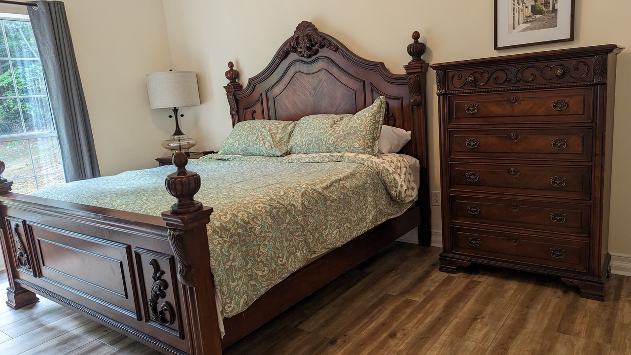 Photo of Bedroom in Maryville