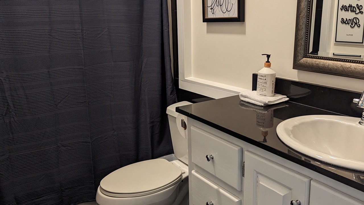 Photo of Bathroom in Maryville
