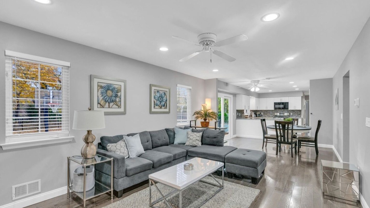 Photo of Livingroom in Ocean Township