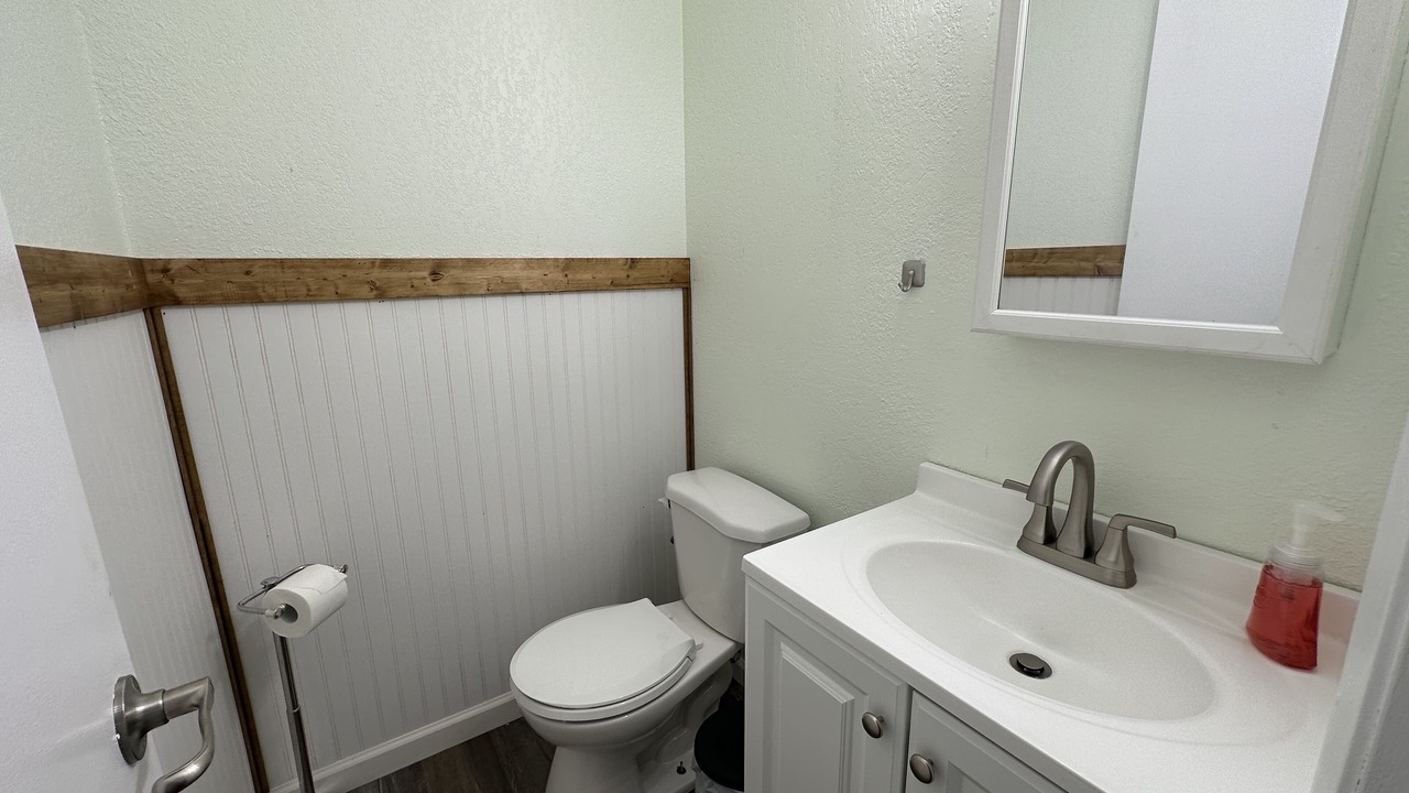 Photo of Bathroom in Oliver Springs