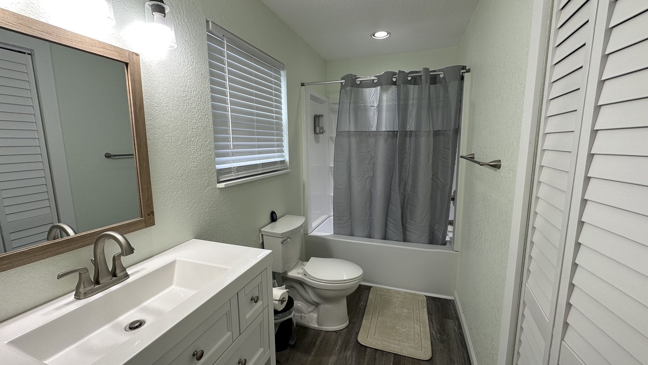 Photo of Bathroom in Oliver Springs