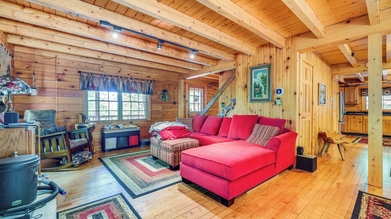 Photo of Livingroom in Bushkill