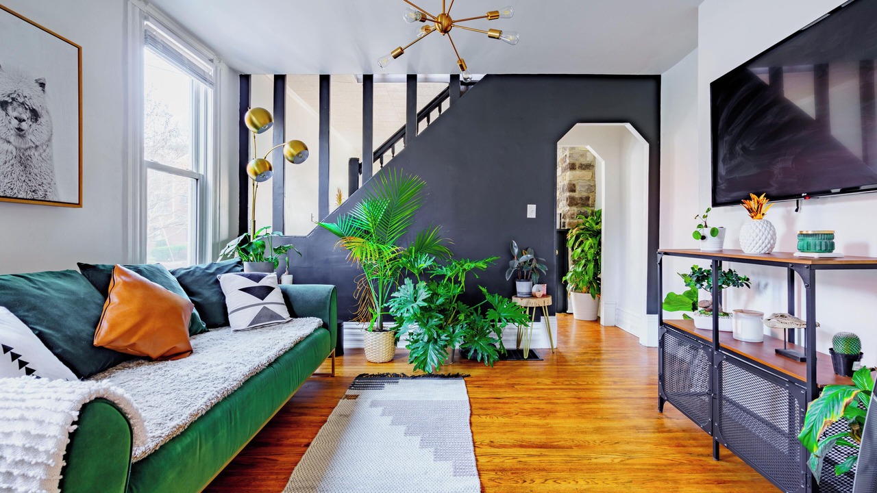 Photo of Livingroom in Victorian Village