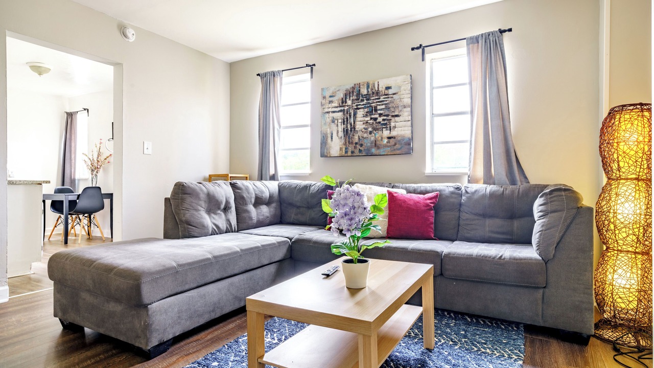 Photo of Livingroom in Victorian Village