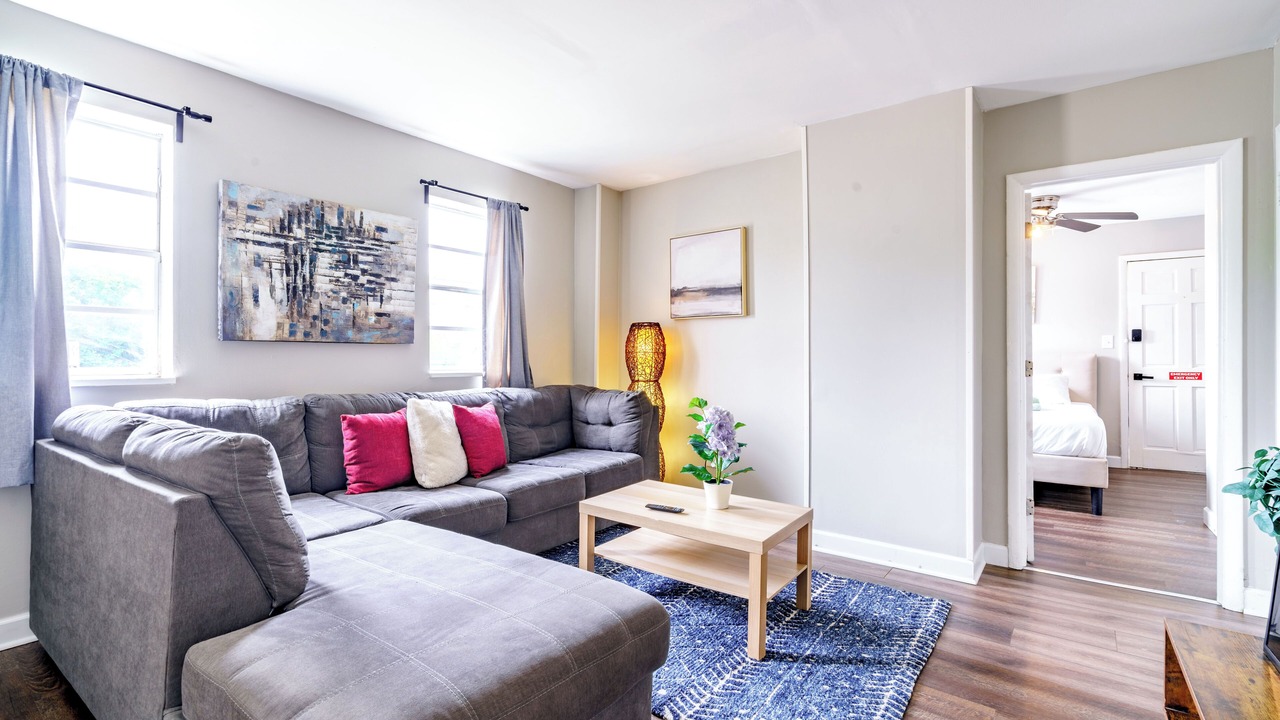 Photo of Livingroom in Victorian Village