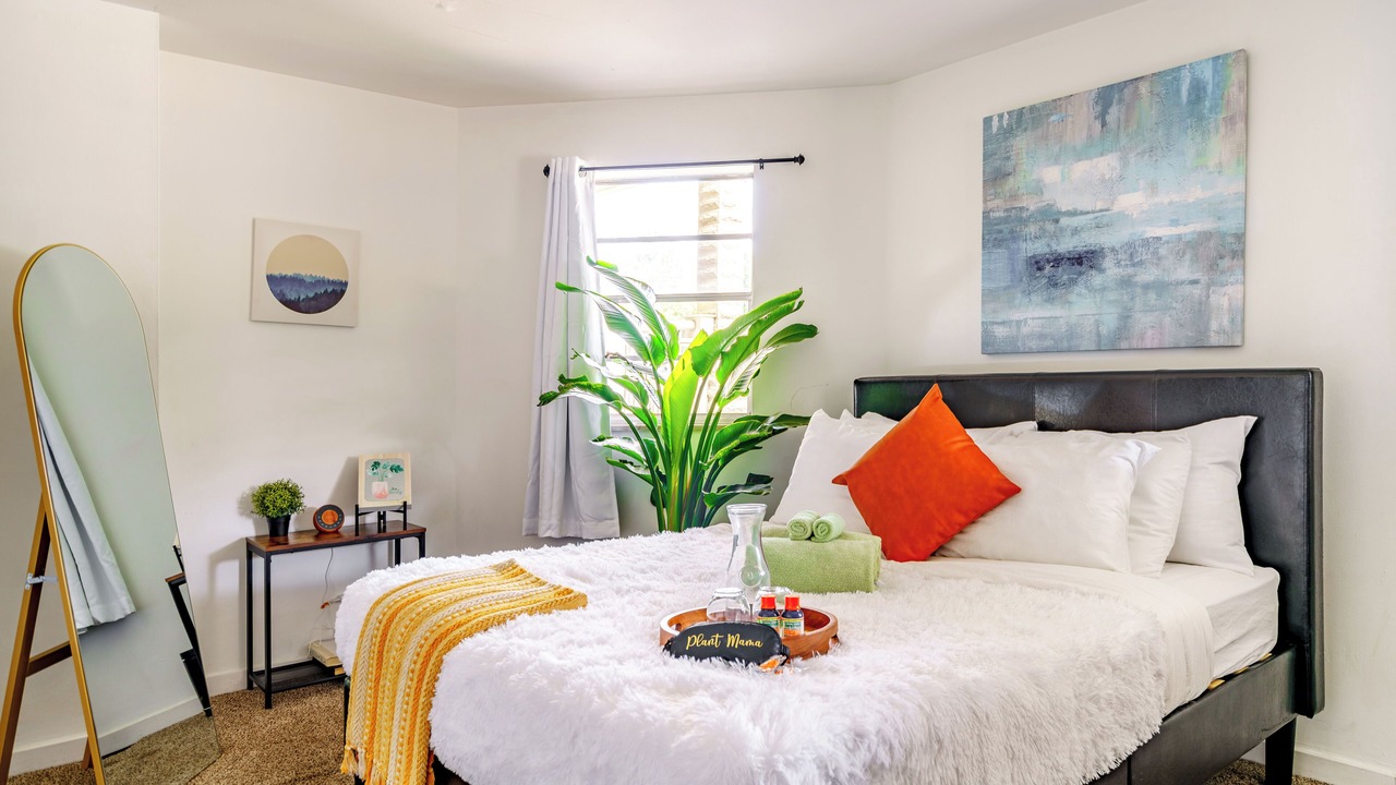 Photo of Bedroom in Victorian Village