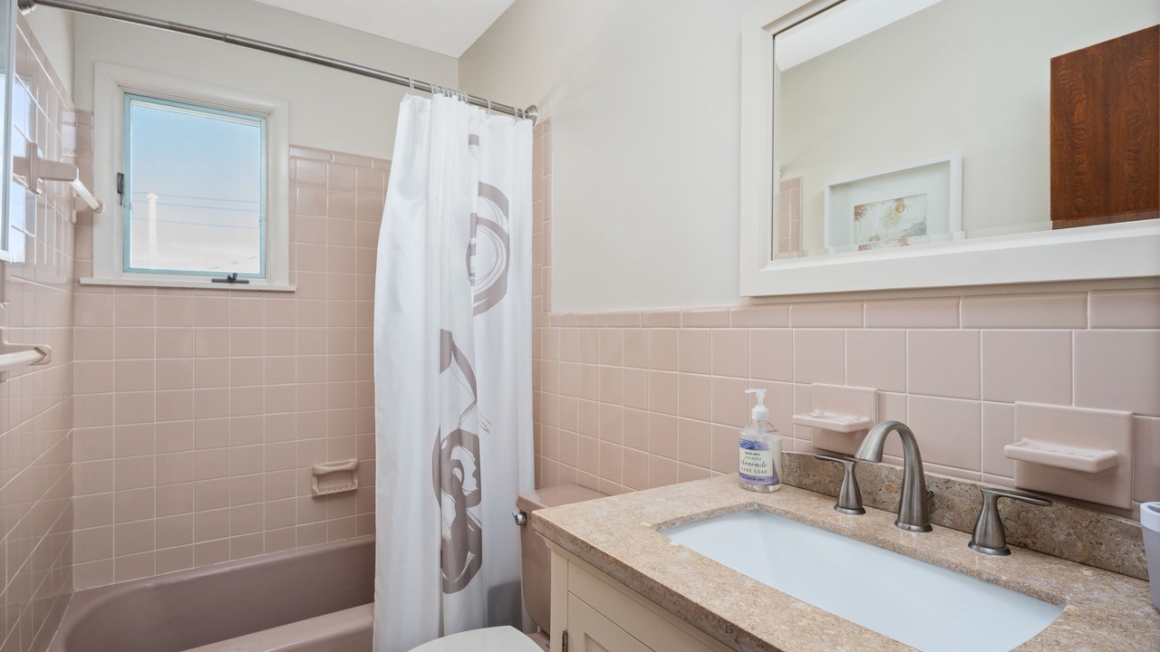 Photo of Bathroom in Harvey Cedars