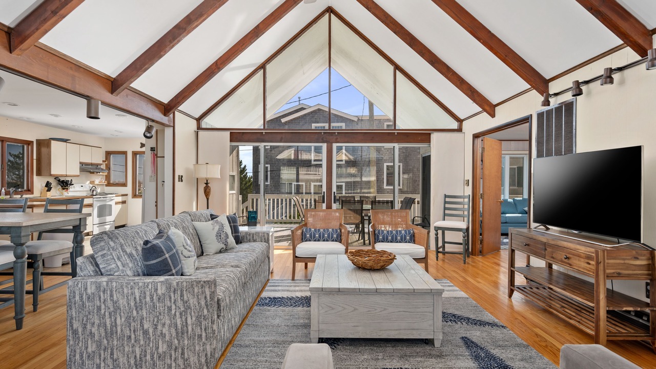 Photo of Livingroom in Harvey Cedars