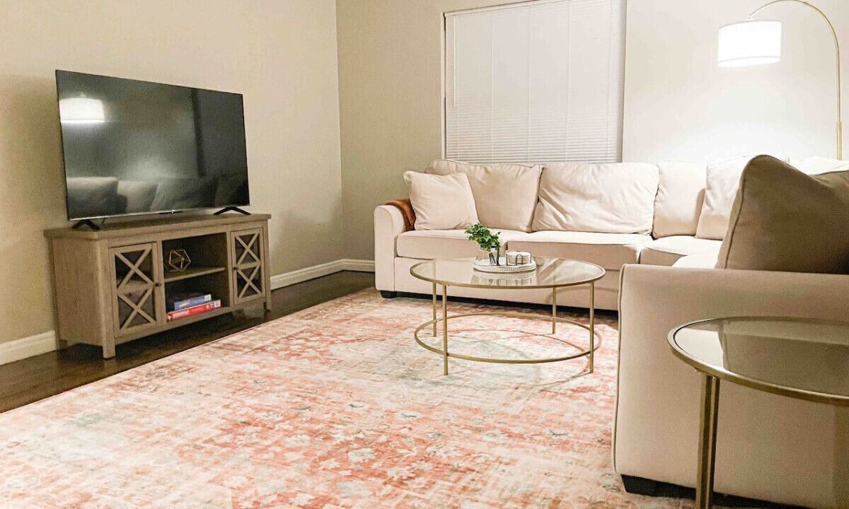Photo of Livingroom in Spring Grove Village