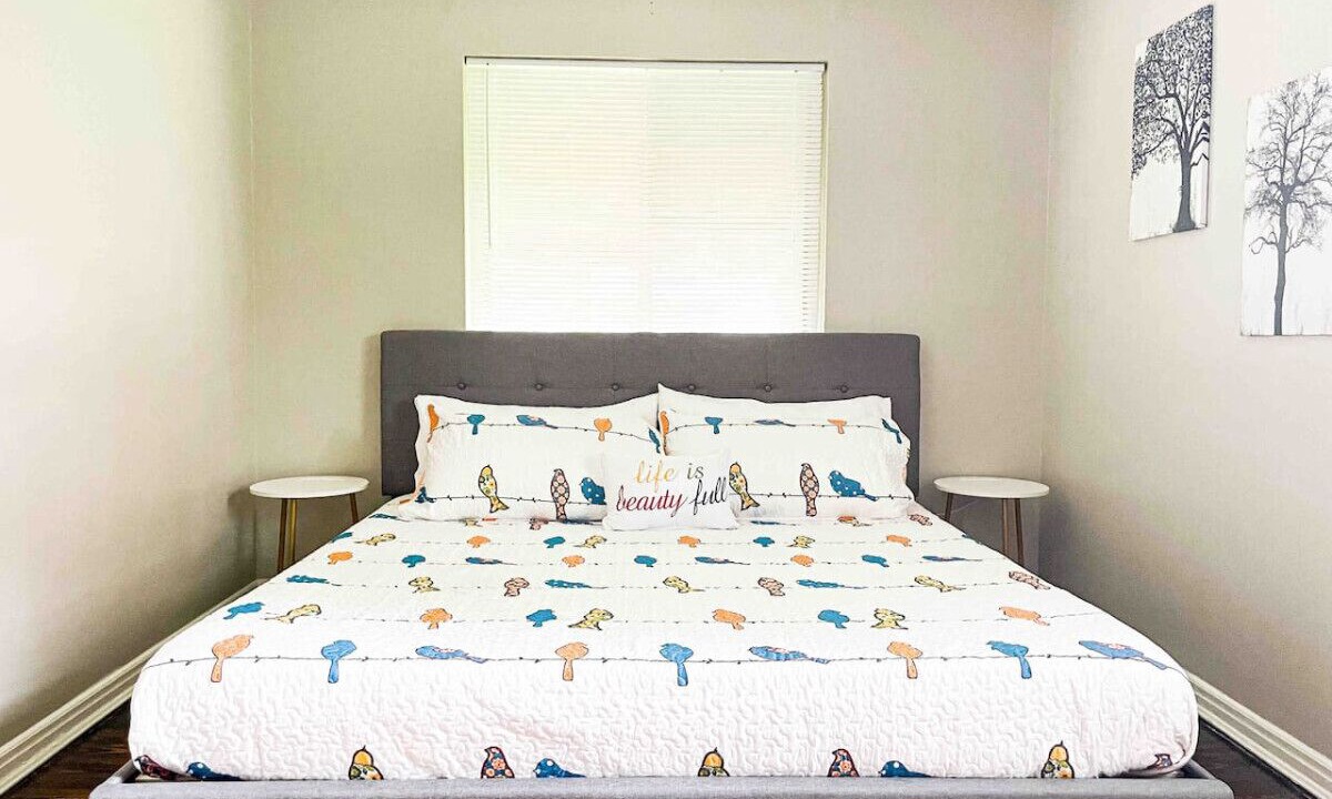 Photo of Bedroom in Spring Grove Village