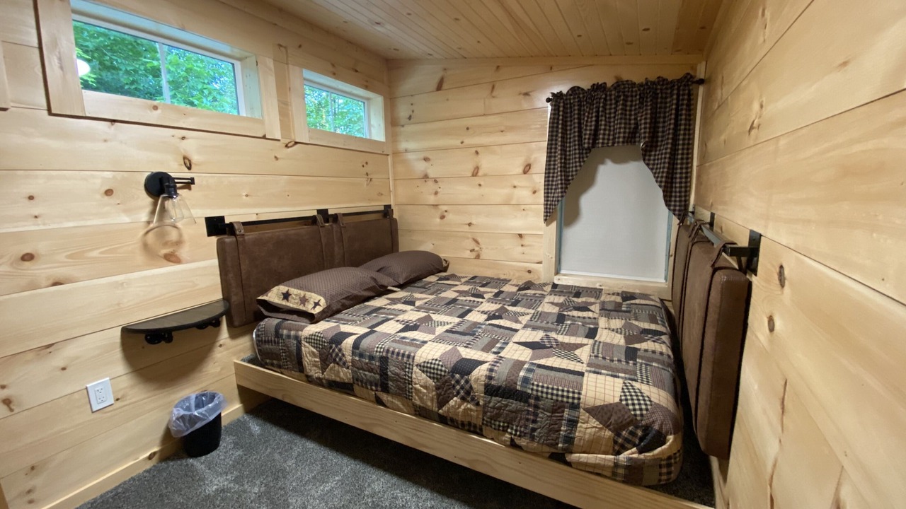 Photo of Bedroom in Carbon Hill