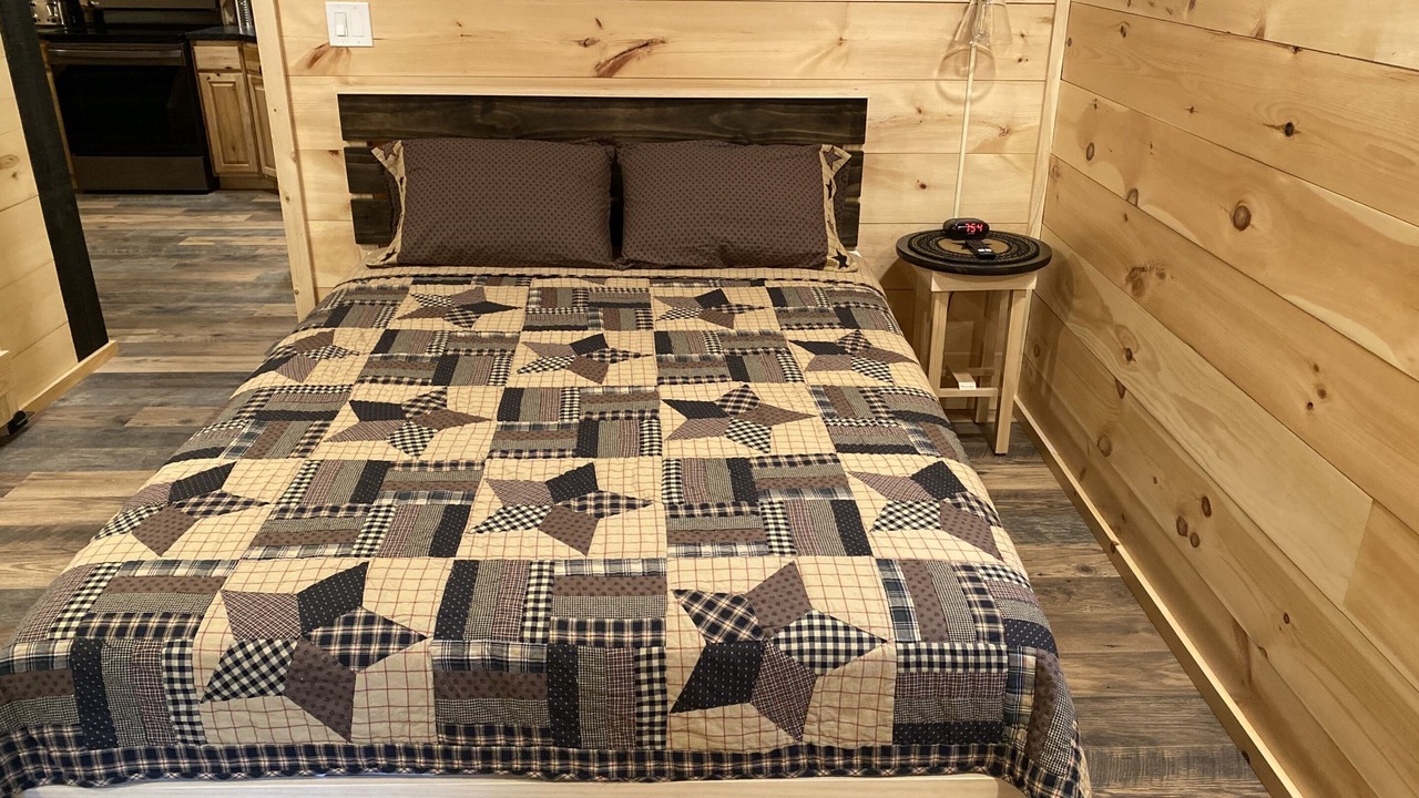 Photo of Bedroom in Carbon Hill