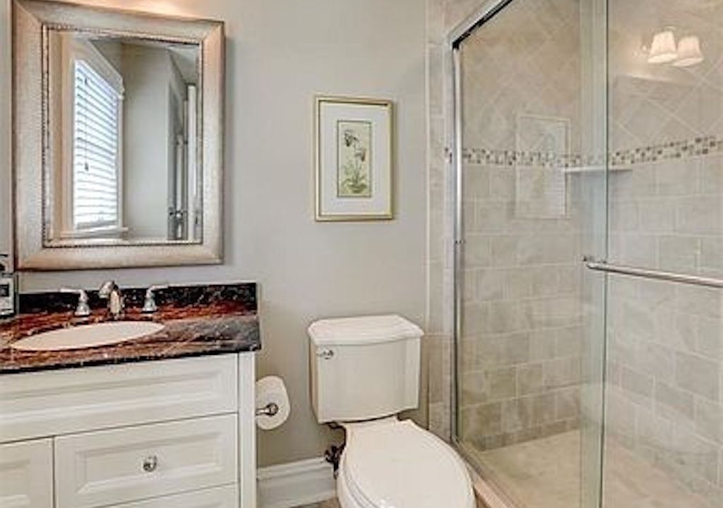 Photo of Bathroom in South Beach Haven