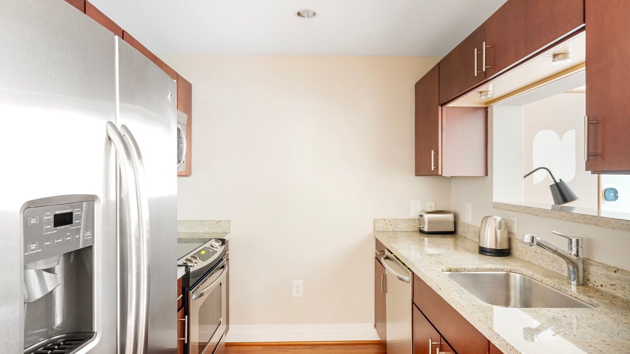 Photo of Kitchen in George Washington University