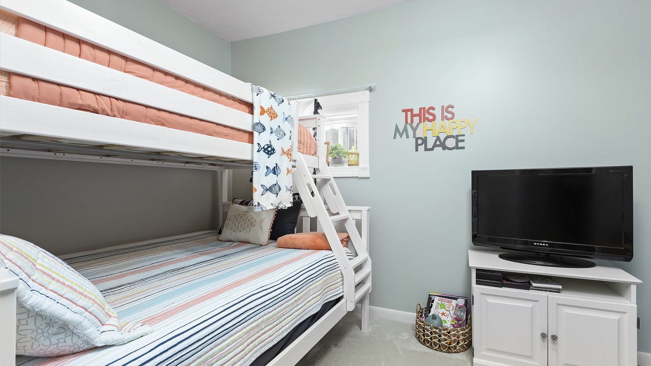 Photo of Bedroom in Huron
