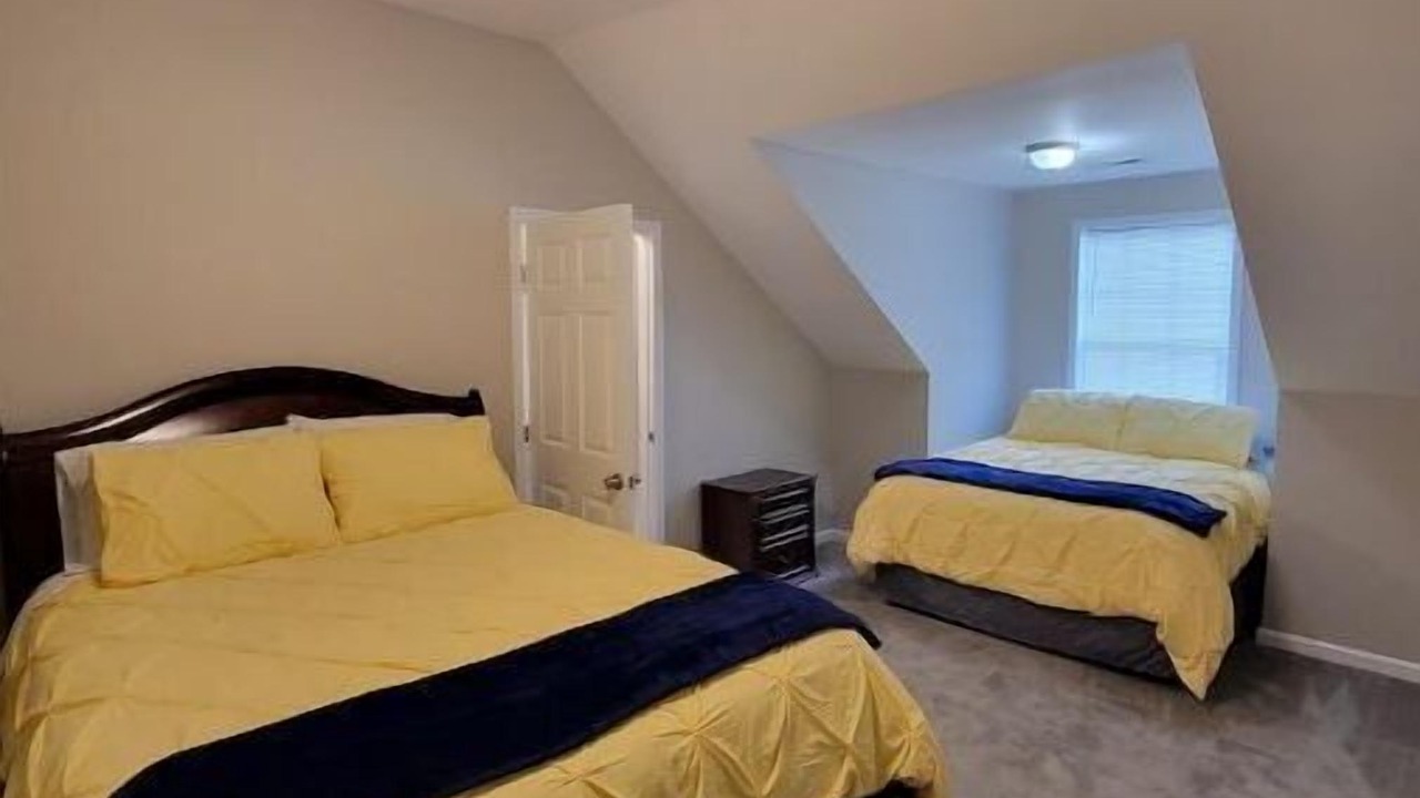 Photo of Bedroom in New Pathways