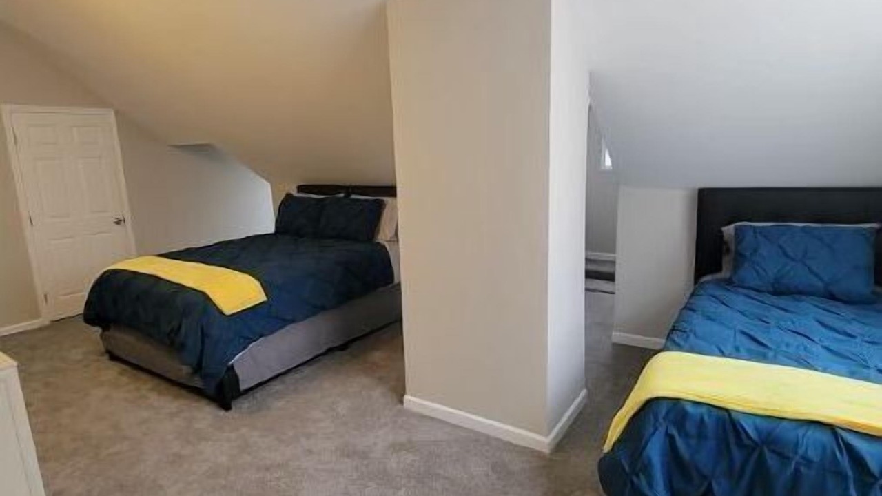 Photo of Bedroom in New Pathways