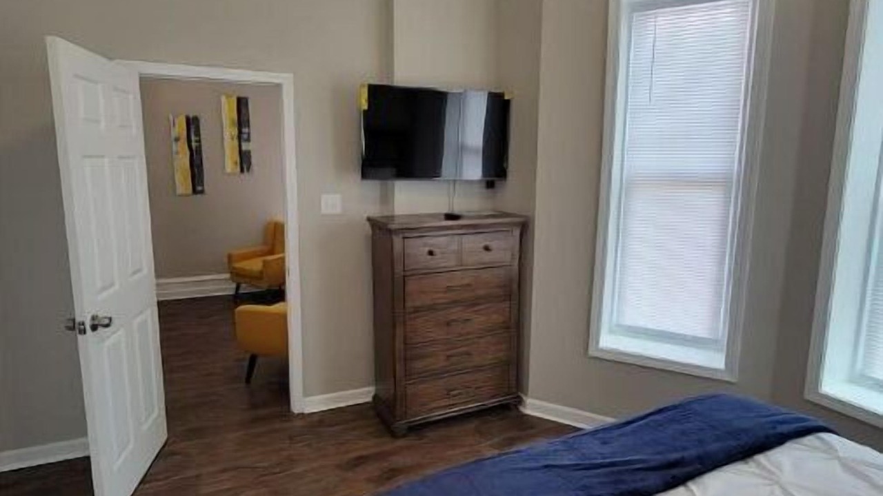 Photo of Bedroom in New Pathways