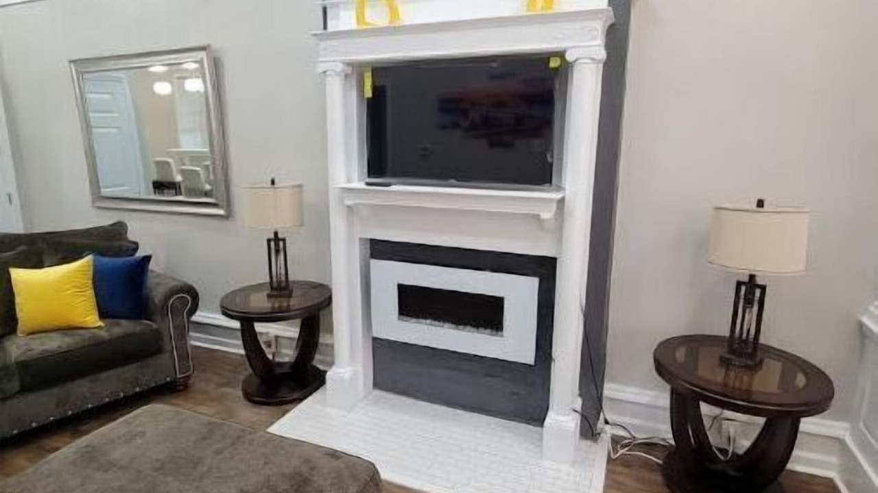 Photo of Livingroom in New Pathways