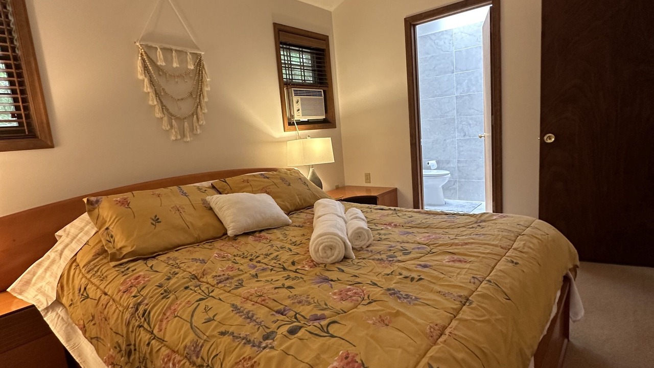 Photo of Bedroom in Gouldsboro