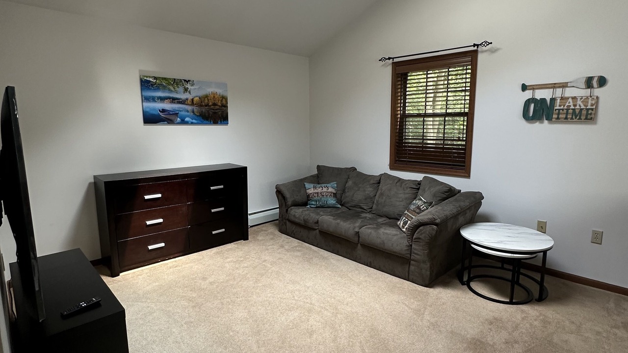 Photo of Livingroom in Gouldsboro