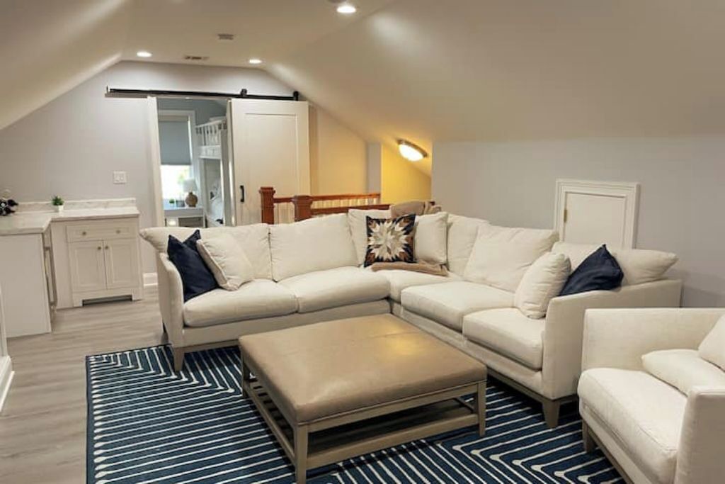 Photo of Livingroom in Monmouth Beach