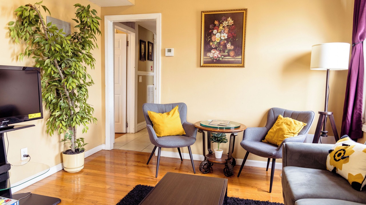 Photo of Livingroom in Weequahic