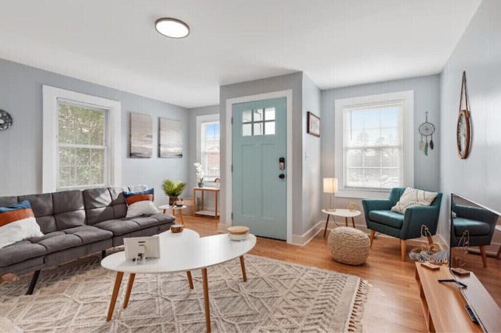 Photo of Livingroom in Apex