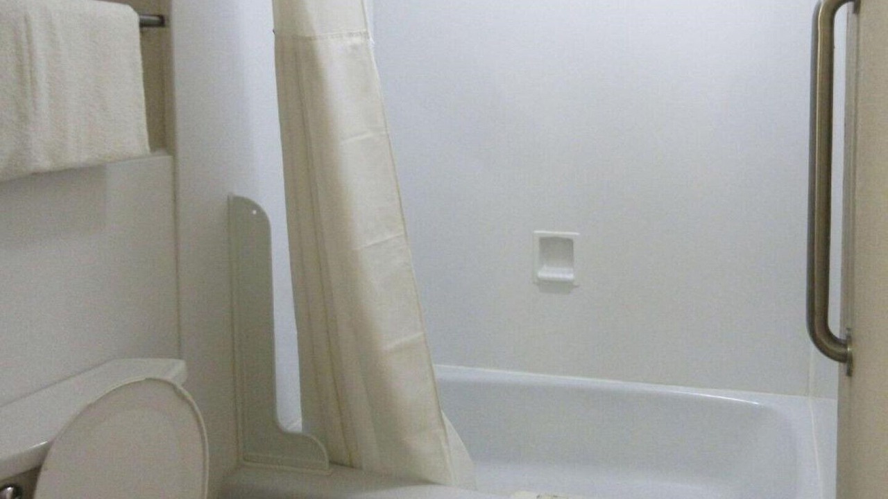 Photo of Bathroom in Wayne
