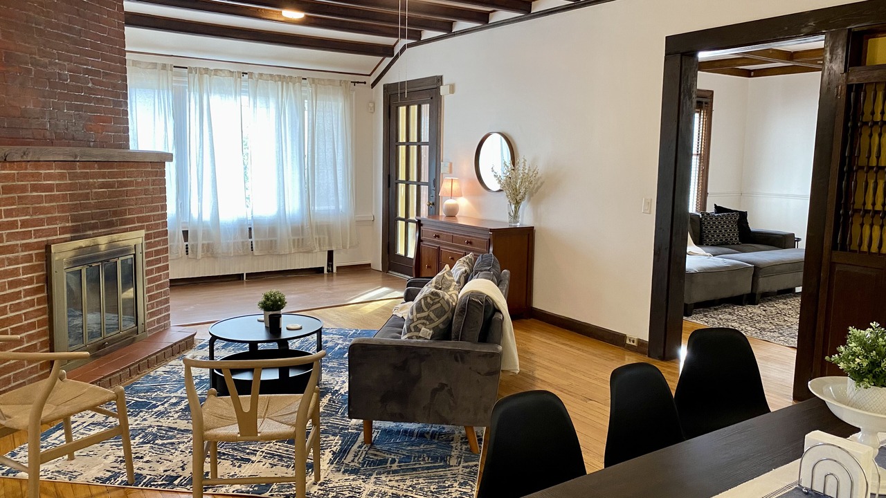 Photo of Livingroom in Northwest Yonkers