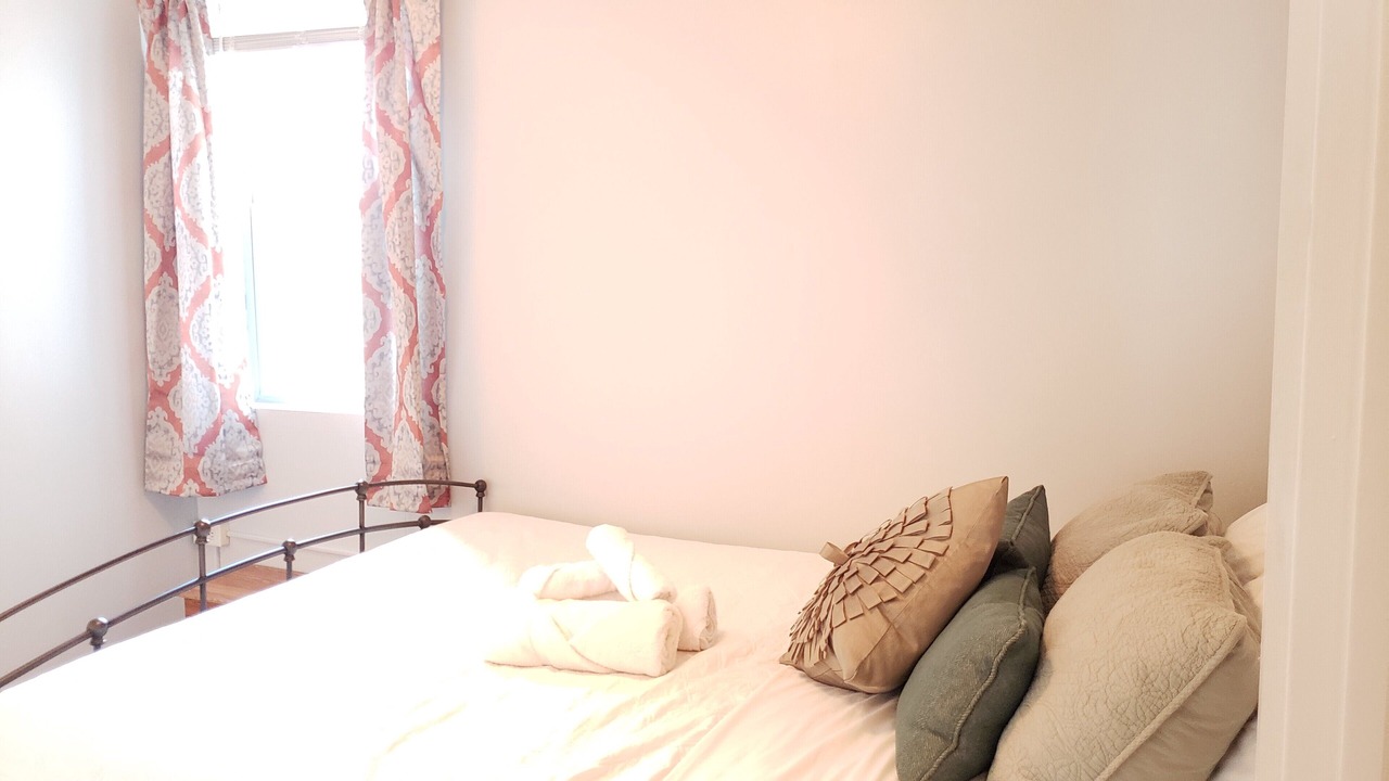 Photo of Bedroom in Whitman