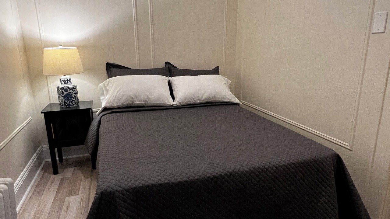 Photo of Bedroom in Historic Downtown