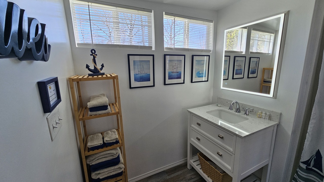 Photo of Bathroom in Madison-on-the-Lake