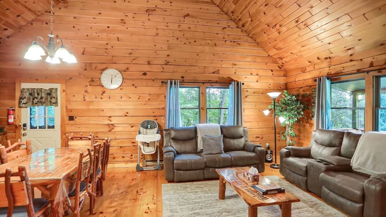 Photo of Livingroom in Elliottsburg