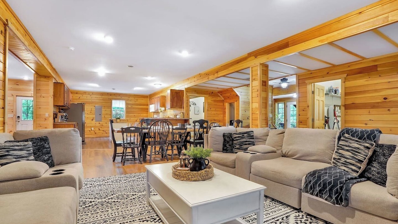 Photo of Livingroom in Walker Lake