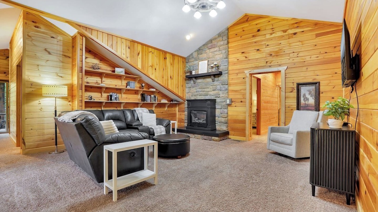 Photo of Livingroom in Walker Lake