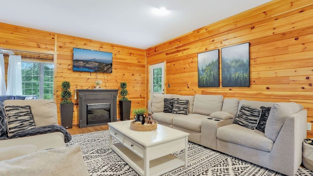 Photo of Livingroom in Walker Lake