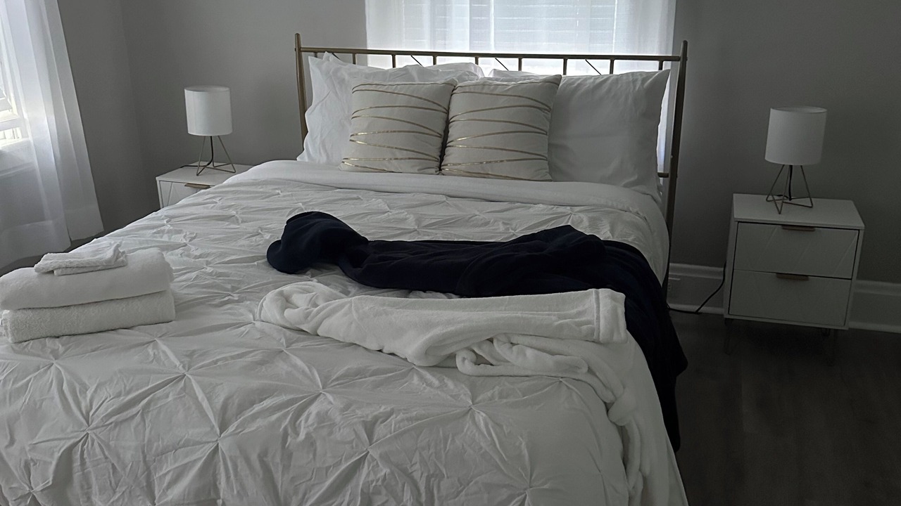 Photo of Bedroom in Woodlawn