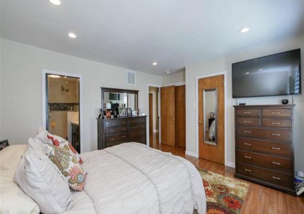 Photo of Bedroom in Margate City