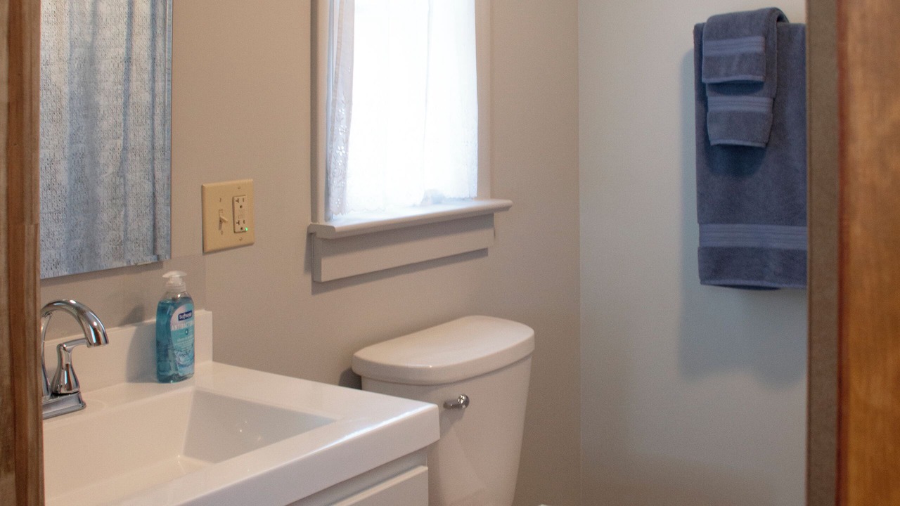 Photo of Bathroom in Elliottsburg