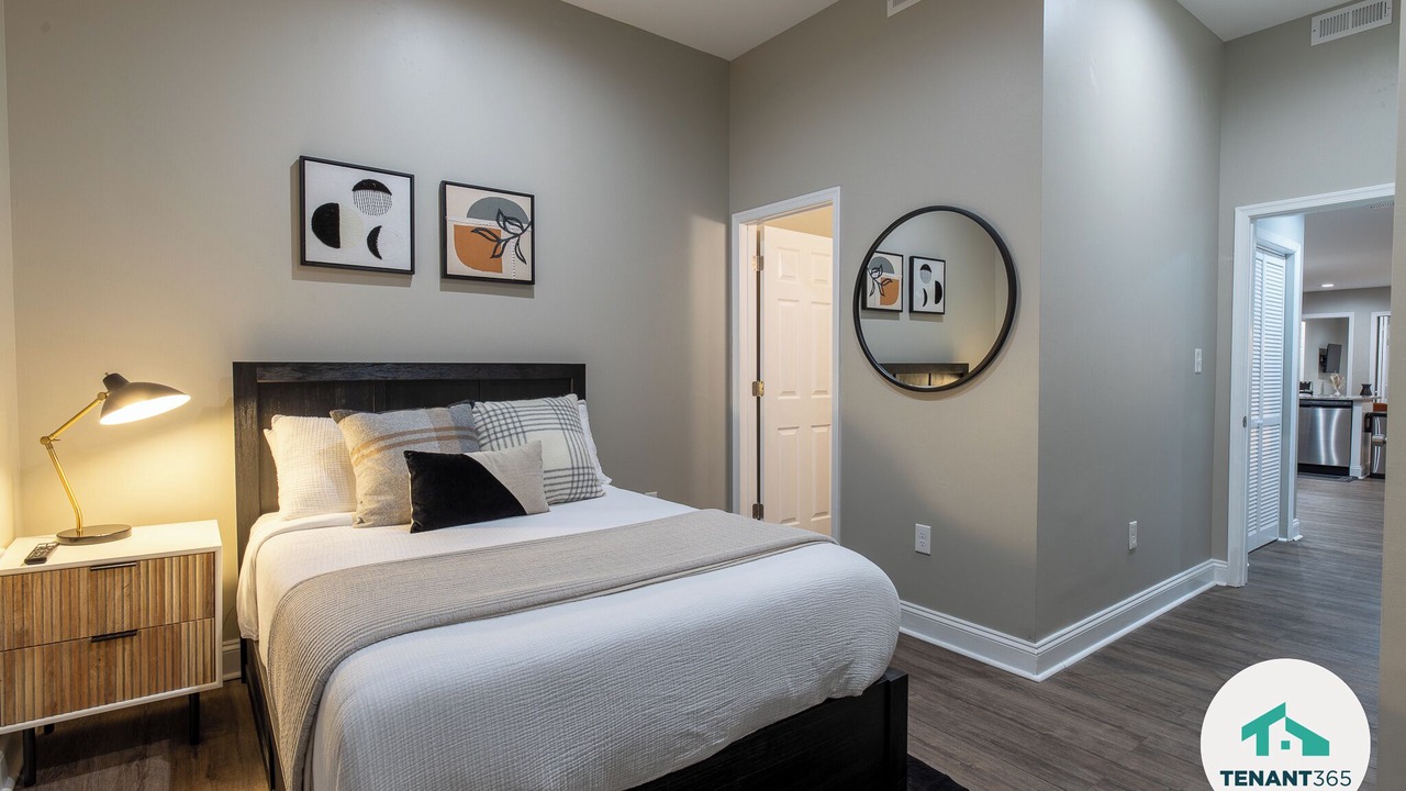 Photo of Bedroom in Downtown Baltimore