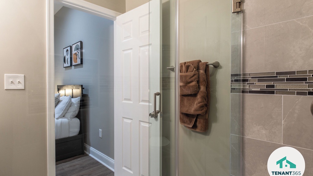 Photo of Bathroom in Downtown Baltimore