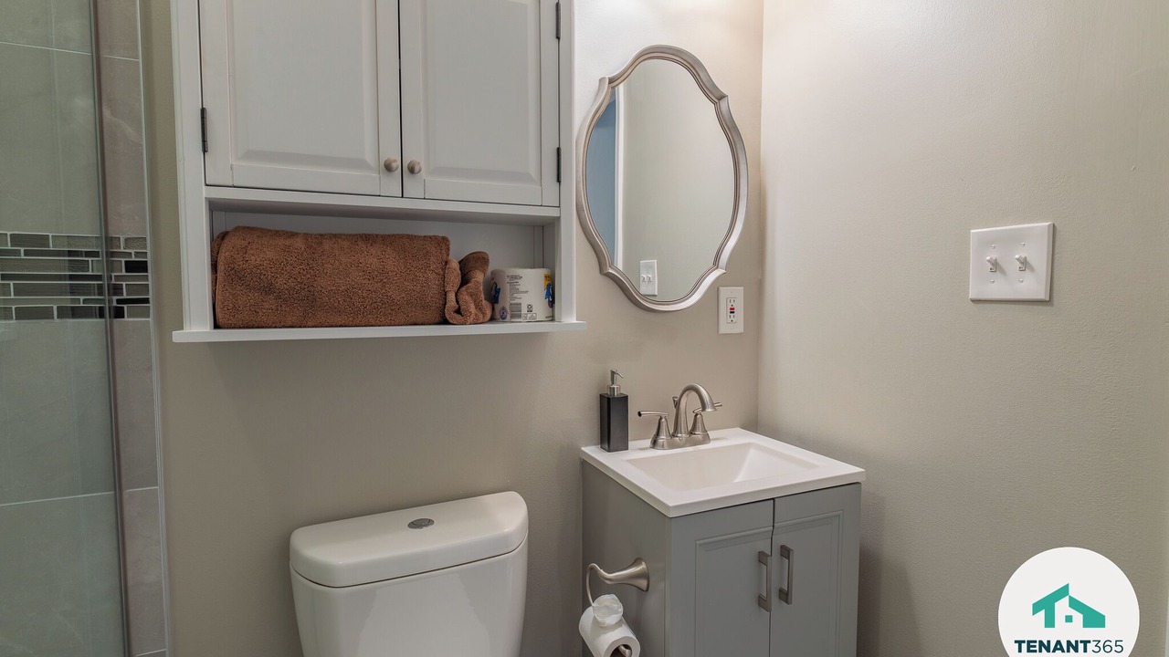 Photo of Bathroom in Downtown Baltimore