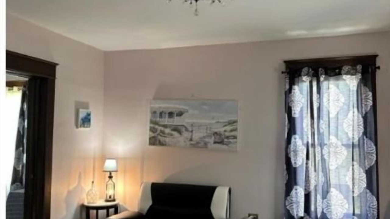 Photo of Livingroom in Steubenville